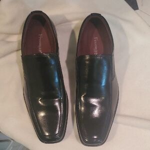 Elegant Shiney Black Men's Dress Shoe 10.5 Wide